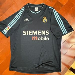 Real Madrid 2003 - 2004 Away Soccer Jersey